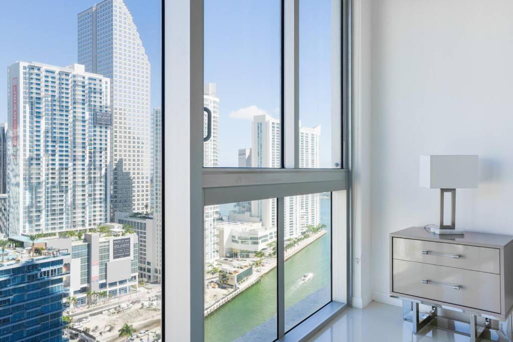 Wonderful 2 Bedroom Apt With Ocean Views At Icon Brickell ميامي المظهر الخارجي الصورة